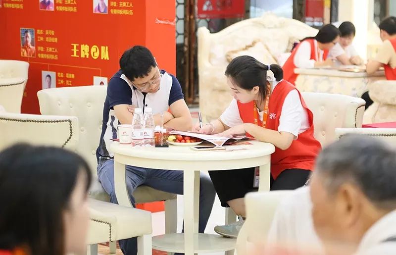 金秋九月， 蕪湖金鑰匙家裝聯(lián)合178家廠商搞事情